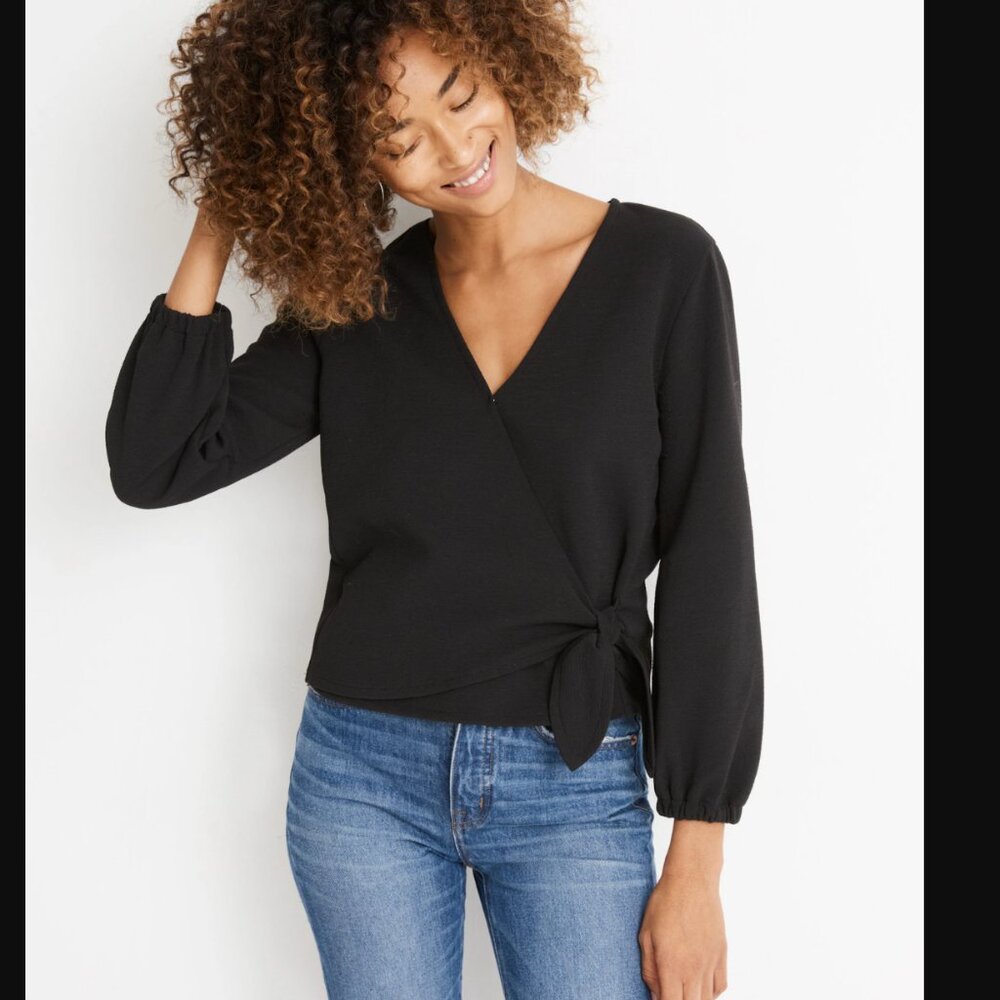 Madewell Texture & Thread Crepe Wrap top Color Black Size Medium